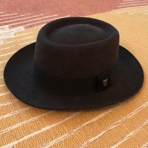 Brixton hat size small